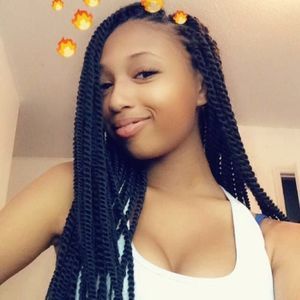 Meet your Posher, Janee